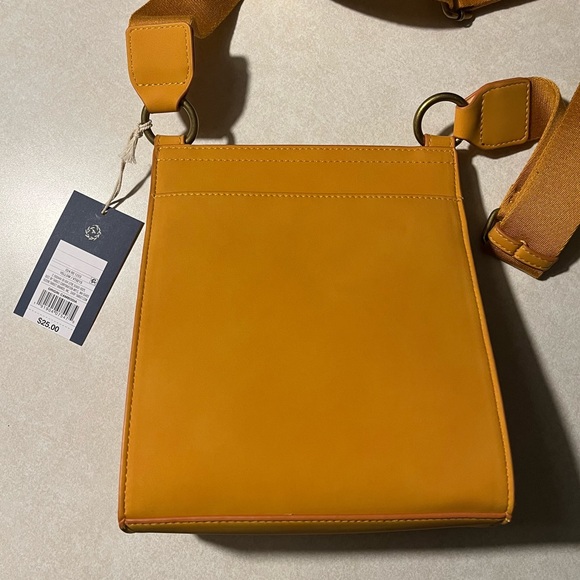 Universal Thread Purse - Picture 2 of 3